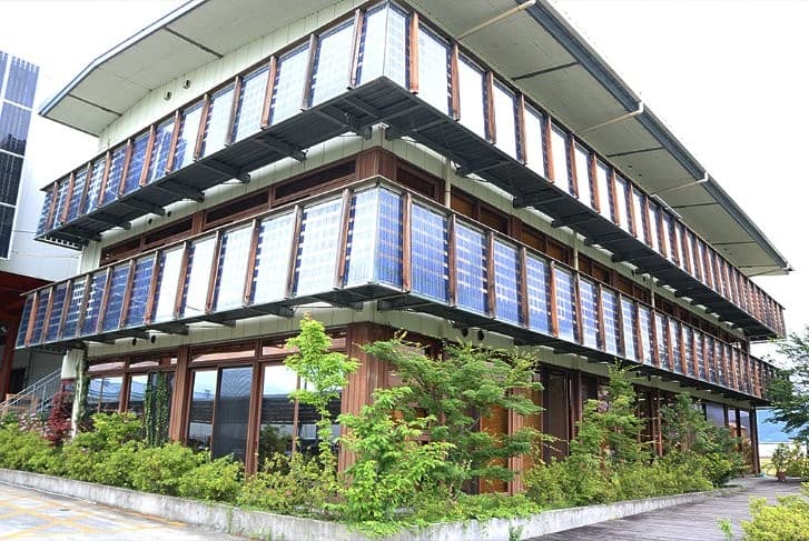 太陽光で彩る100%サステイナブルな未来