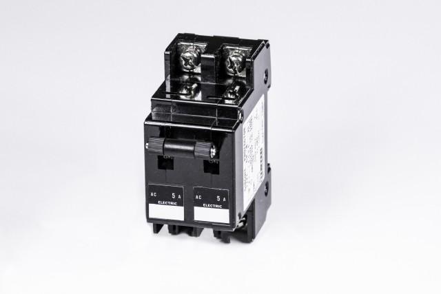 開閉器｜DENZAI Zeus