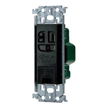 パナソニック WTL19313B   15A・20A兼用アースターミナル付接地コンセント