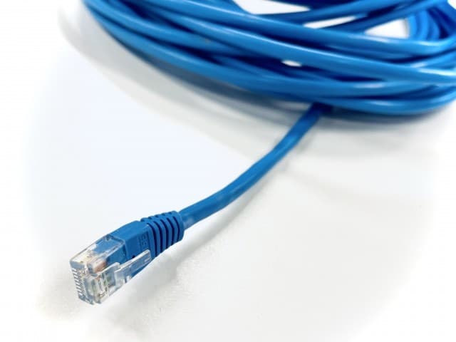 快適なスマートライフの鍵は「有線LAN」！？