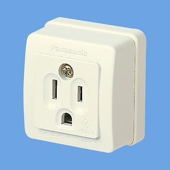 パナソニック WK3001W   露出接地コンセント