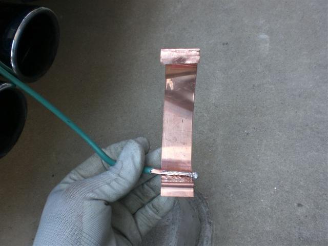 ラジアスクランプとは？用途・構造・特徴を徹底解説【施工現場必須部材】