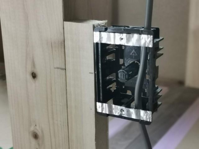 電気工事における埋め込みBOXの種類とサイズ一覧表【完全解説】