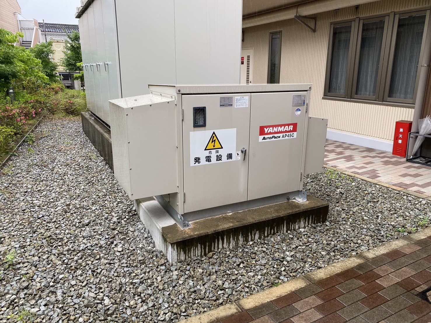 非常用発電機の停電時に重視される設備とは?|企業が優先すべきバックアップ設備を徹底解説