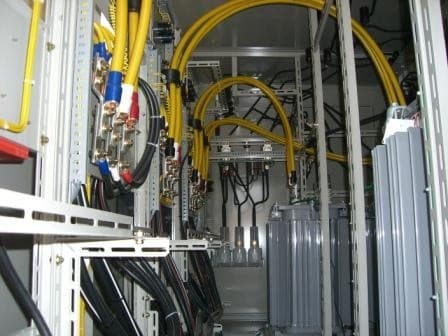 キュービクル本体 適切な温度管理、定期的な保守メンテナンス